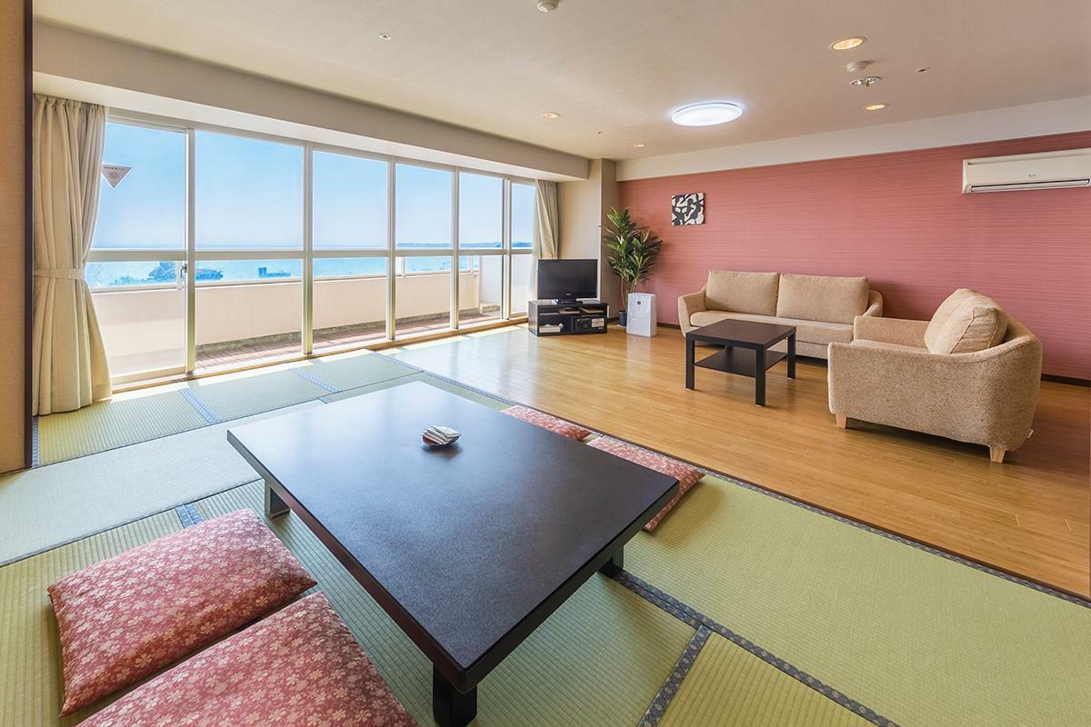 Hotel Maholova Minds